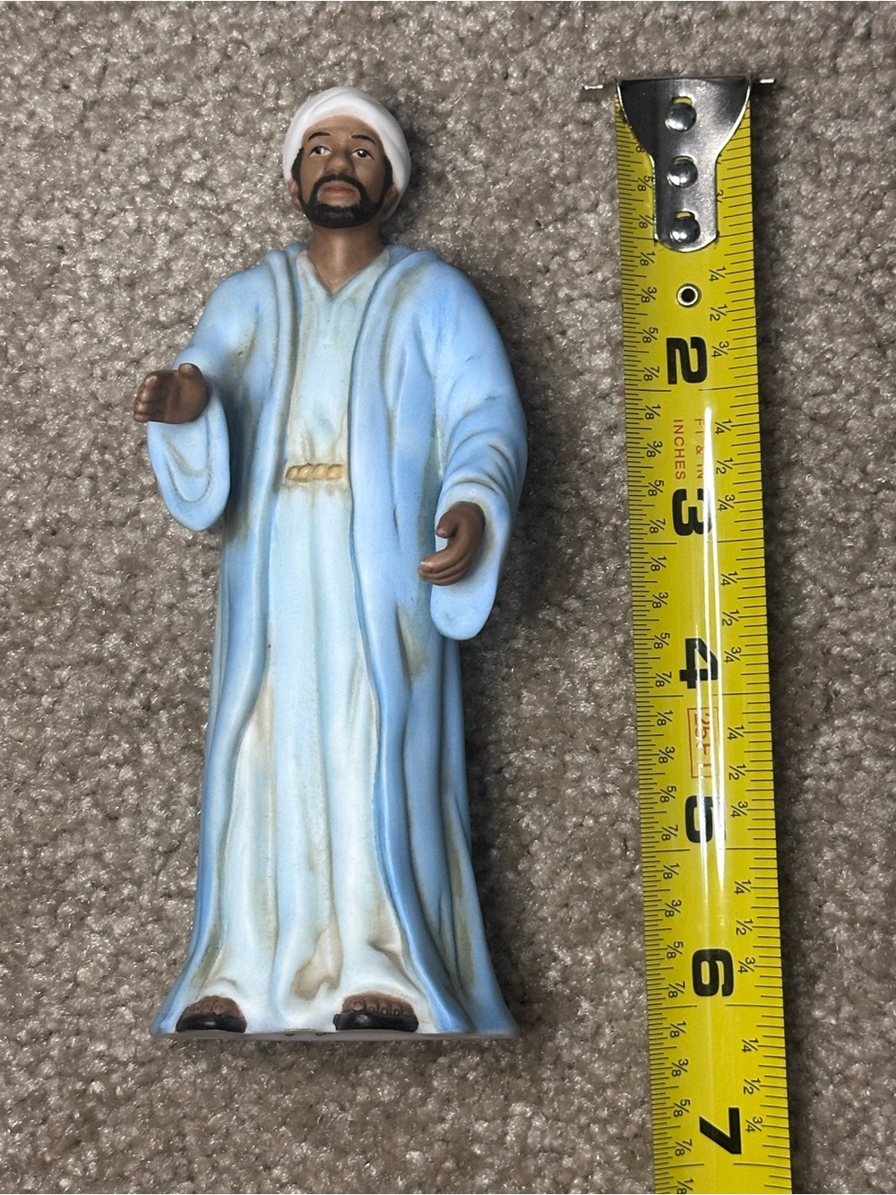 Home Interiors White and Blue Figurine Base Marked "Last Supper"